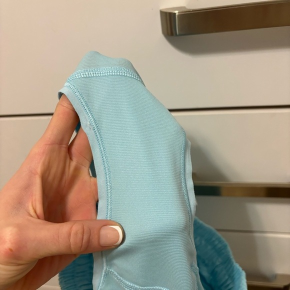 Lululemon Hotty Hot Shorts Long 4" Hydra Blue - Picture 5 of 9